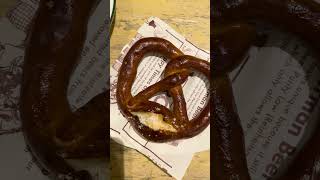 EINE BRETZEL [upl. by Haswell]