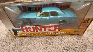 Greenlight hollywood 124 scale 1977 Plymouth Fury Under Cover Stocked Police Car Review [upl. by Ayhdnas]