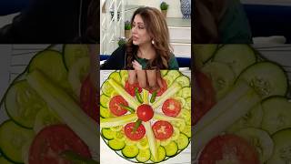 😮Farah Nadeem ne btayi salad 🥗 decorations how to make salad shorts youtubeshorts viralvideo [upl. by Ifill530]