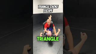 Triangle choke escape bjj jiujitsu [upl. by Ahsinrats]