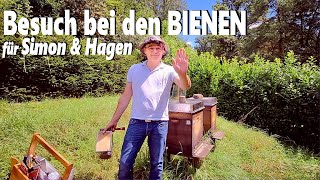 Besuch bei den Bienen für Simon amp Hagen [upl. by Ydnarb]