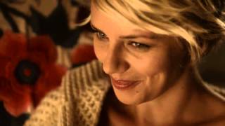 Lindt Lindor TVreklam Jul 20s 2013 [upl. by Ayekram]