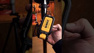 Фонарь DeWALT DCL182XJ led work light обзор tools dewalt [upl. by Asiak852]