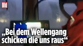 WellenKampf auf der Elbe Feuerwehr ringt mit rauer See  Hamburg [upl. by Raama]