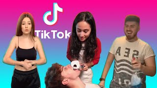 VLOGGERII DE PE TIKTOK SUNT [upl. by Odelet]