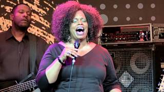 Jazzfest Bonn 2014 Posttower DIANNE REEVES [upl. by Eelibuj]