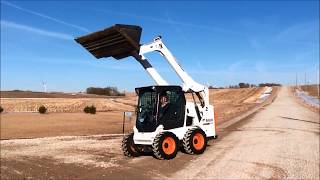 Minicargador Bobcat S570 [upl. by Jeffcott]