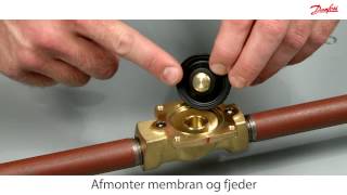 Rengøring af en Danfoss EV220B NC magnetventil [upl. by Omar311]