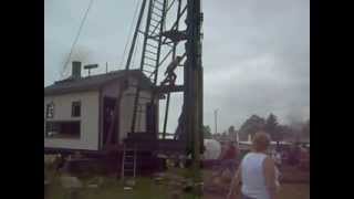 Steam Powered Pile Driver operating at Edgerton Wisconsin Hammering Trees into the ground [upl. by Mahala]