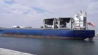 CASACL  Berthing mooring amp unberthing MV Star Japan in Arica port Chile [upl. by Aketal]