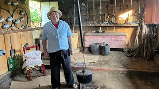 COZINHA DE CHÃO BATIDO COM REBOCO DE ESTERCO BOVINO  ARIDES BRANCO [upl. by Ahseyn525]