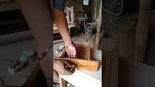 Pasang handle laci lemari pakaian ✅woodworking kerjakayu carpentry pengerjaankayu diy [upl. by Sueaddaht]