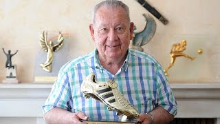 World Cup legend Just Fontaine dies aged 89 [upl. by Ahsap]