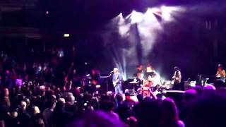 Eric Clapton attacked by fan during encore at Royal Albert Hall [upl. by Auhsuj]