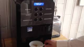 Nespresso CS 100 vs Lavazza LB 2500 plus [upl. by Leuqcar790]