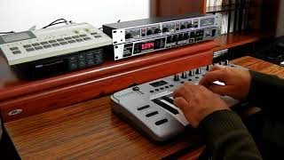 MAudio KeyRig25 Aphex EasyRider 108 Behringer DSP2024P Roland TR505 Yamaha FB01 Supertecladoscom [upl. by Nanor675]