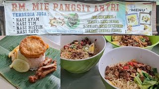 Mie Pangsit amp Nasi Bistik Ayam Nya Paling Disukai Pelanggannya MIE PANGSIT ANTRI Rasanya Mantap👍👍👍 [upl. by Ettedranreb]