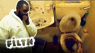 Man Hasnt Cleaned in 14 YEARS  Call The Cleaners  FULL EPISODE  Filth [upl. by Vlada791]