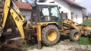 JCB 3CX 1986 [upl. by Yasdnil]