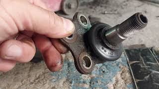 Opel Vivaro Renault Trafic Nissan Primastar  Ball Joint replacement [upl. by Akenna]