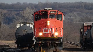 BN NS CN SD402W T4 leaders street running and more [upl. by Yorled109]