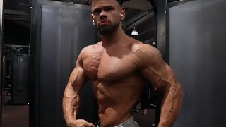 10 Days Out  Brusttraining [upl. by Bryant]