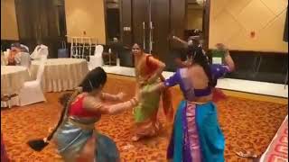 WEDDING DANCE  BRIDE DANCE  BRIDE FRIENDS TEAM  HYDERABAD TEEN MAAR CHATAL BAND [upl. by Arivle]