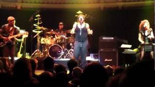 DAngelo quotSugar Daddyquot Live  Paradiso Amsterdam 31012012 [upl. by Shinberg]