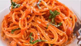 SPAGHETTI WITH TOMATO GARLIC amp BASIL SAUCE [upl. by Blim]