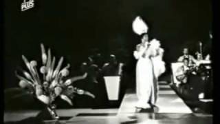 Joséphine Baker performing quotAvecquot Schlagerfestspiele 1966 [upl. by Levi]