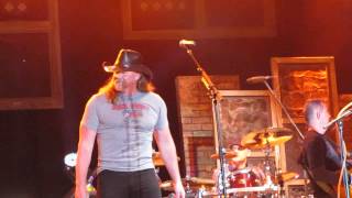 Honky Tonk Badonkadonk  Trace Adkins [upl. by Divan]