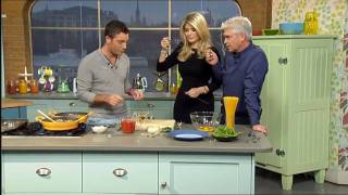 Holly Willoughby and Gino DAcampo on This Morning 19th Jan 2010 [upl. by Ajnos899]