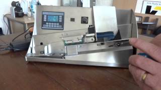 Friction feeder  Vacuumatic Mini TCF Counting sachets [upl. by Treat]