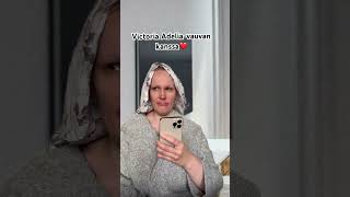 Victorian arkipäivä Adeliavauvan kanssa huumori youtubeshorts shorts bimbot emiliathewoman [upl. by Ayotel]