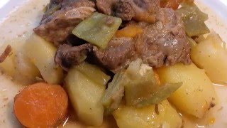 Receita de jardineira de carne by necasdevaladares [upl. by Lletnahc262]