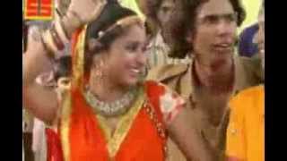 Pili Lugdi Ka Jhala  Top Rajasthani Folk Song In 2013  By Kanchan Sapera [upl. by Nitreb]