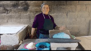 😀Como PREPARAR una QUESADILLA de HUITLACOCHE  cocinando con lauren [upl. by Nyl]