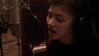 Zendaya  Rewrite The Stars from The Greatest Showman Acoustic [upl. by Oicangi]