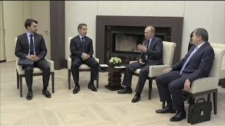 Nicolas Sarkozy rencontre Vladimir Poutine en Russie [upl. by Noremmac]