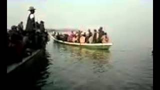 Boats of fully armed men crossing the Benue River enroute the Agatu attack [upl. by Tybald579]