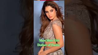 Raveena tandan dother bollywood actres rasha tu chij badi hai mast mast rasha song hit [upl. by Angelika]