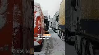 Neige et verglas  au moins 2000 camions bloqués sur lA36 en FrancheComté [upl. by Seraphina417]