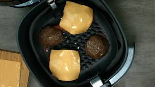 Philips Airfryer  Saftige burgere [upl. by Miguelita787]