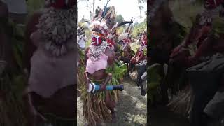 Stylish entry Mt Hagen Show papuanewguinea culture png [upl. by Irby]