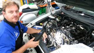 VZ Holden Commodore timing chain [upl. by Anora]