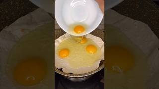 Egg How to make eggs with cheddar cheese and tomatoes for breakfast [upl. by Ponzo229]