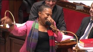 Mariage homo  Taubira prise de fou rire en plein hémicycle  0502 [upl. by Daryl988]