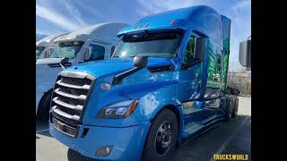 Digital Dashboard  2022 Freightliner Cascadia First Look  LED Touchscreen [upl. by Adekam204]