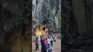 BATU CAVES  பத்து மலை  MURUGAN TEMPLE lordmurugan batucavesmurugan malaysia [upl. by Lareine652]