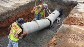 INGENIOUS MODERN ASPHALT PIPE INSTALATION TECHNOLOGY HEAVY CONSTRUCTION EQUIPEMENT [upl. by Rochette]